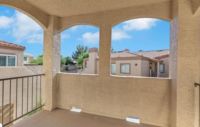 2 beds, 2 baths, $1,650, Unit UNIT 1022