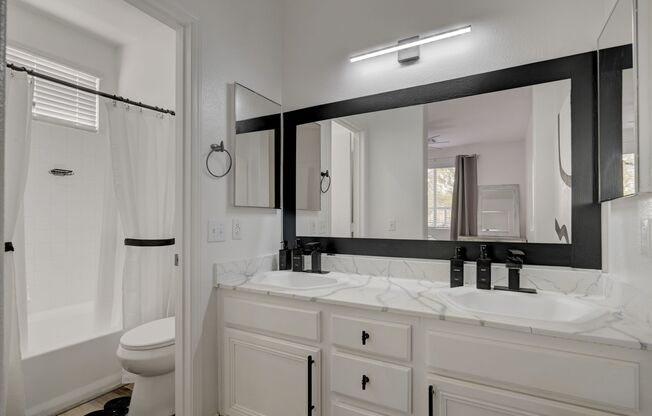 2 beds, 2 baths, $2,300