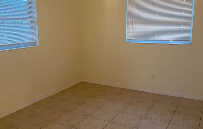 1 bed, 1 bath, $1,295, Unit UNIT 9