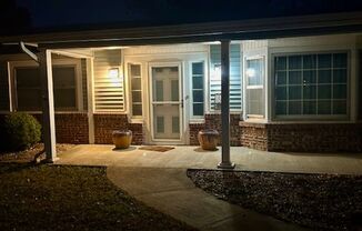 2 beds, 2 baths, $1,295