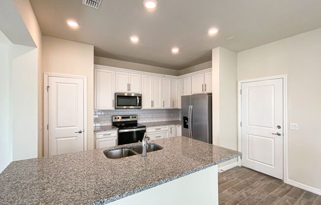 3/2/2 SFH close to Lake Nona **UPGRADES GALORE**