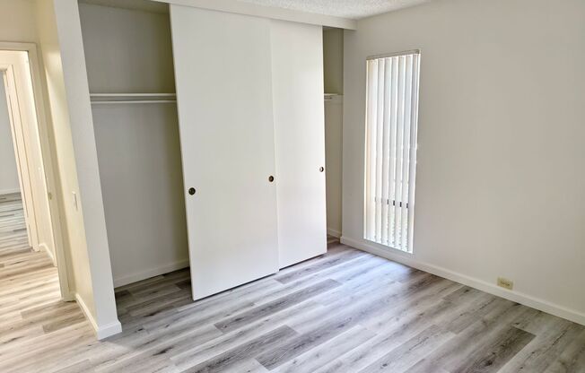 3 beds, 2 baths, 1,304 sqft, $2,350, Unit 140112