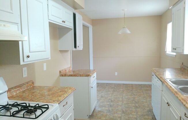 2017 Mandy - 3/Bed 1.5/Bath - $1595/month