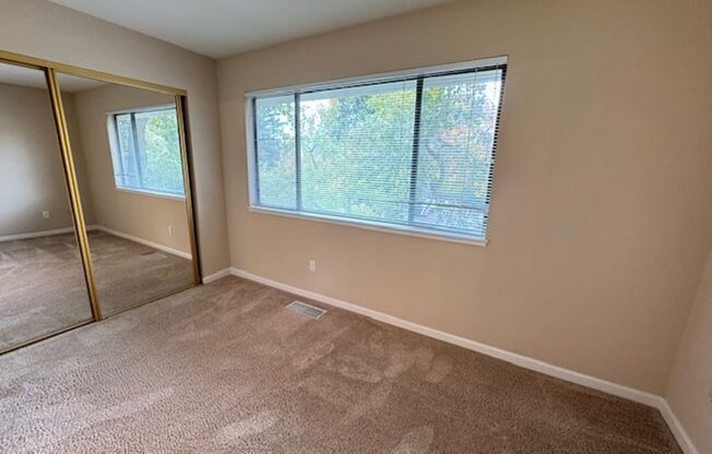 2 beds, 2.5 baths, $2,900, Unit # 203