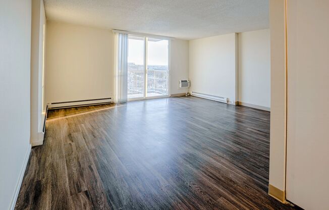 2 beds, 1 bath, 1,015 sqft, $1,650, Unit 191