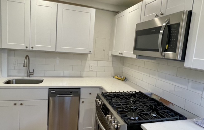 42 FAYETTE ST