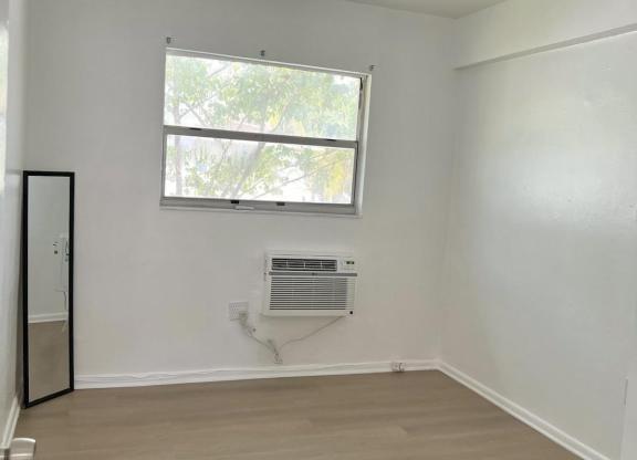 36 MAJORCA AVE