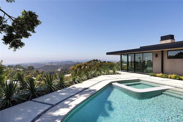 9015 ALTO CEDRO DR