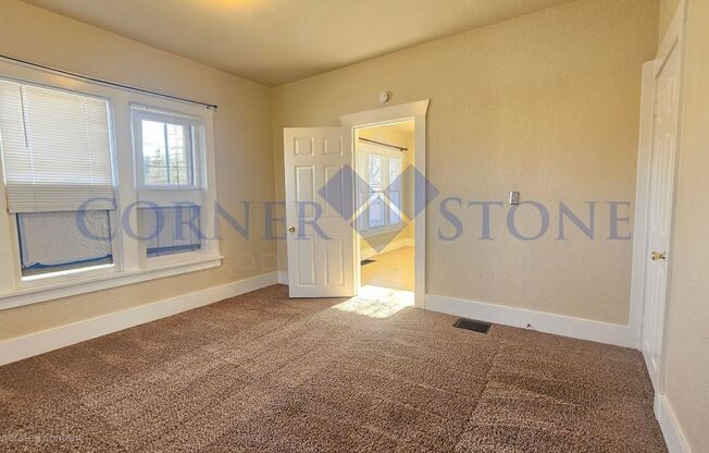 3 beds, 1 bath, $1,795