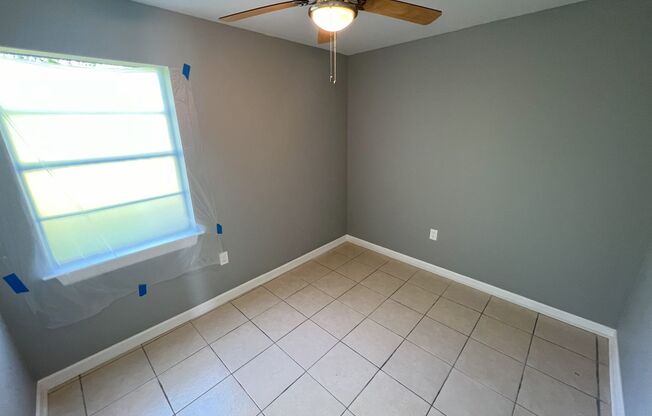 3 beds, 1 bath, 1,200 sqft, $950, Unit A