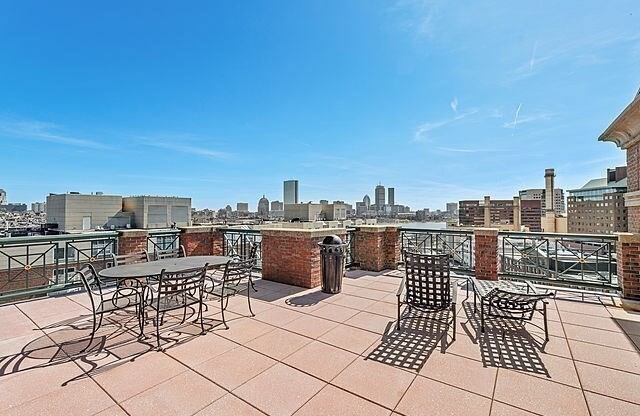 1 bed, 1 bath, 854 sqft, $3,500, Unit 428