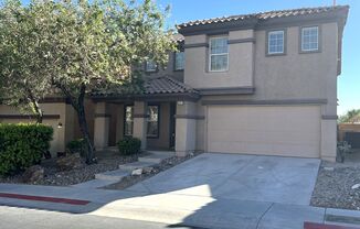 AMAZING SOUTHWEST LOCATION SURROUNDED BY THE MOUNTAINS