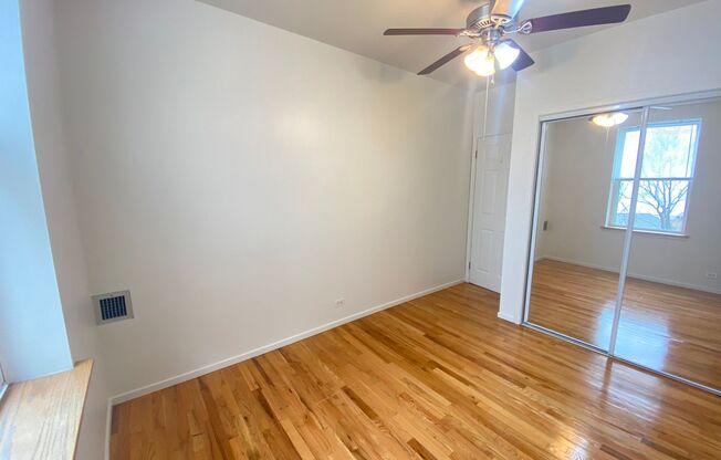 1 bed, 1 bath, 425 sqft, $1,500, Unit 5959-611