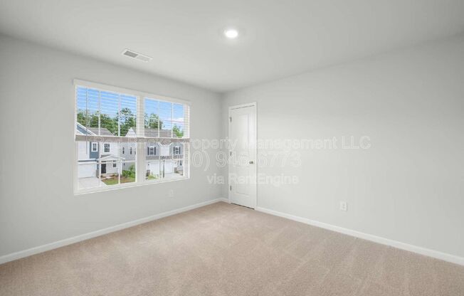 5 beds, 2.5 baths, 2,306 sqft, $2,245