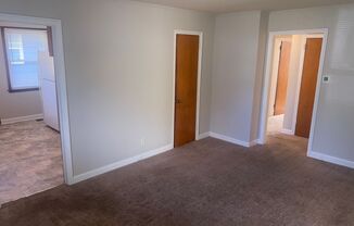 3 beds, 1 bath, $1,495