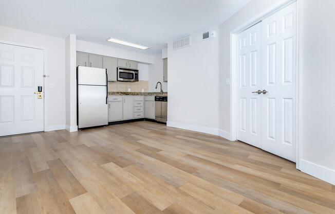 Home - North Pointe Apartments - Colorado Springs, CO