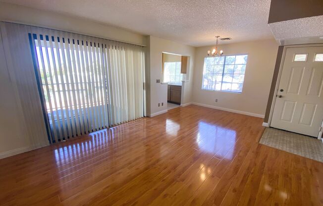 Lovely dual master condo in a gated community with a large patio! Easy access to the strip, Great location!
