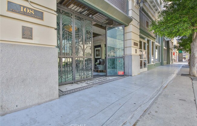 Studio, 1 bath, 790 sqft, $2,400, Unit 803