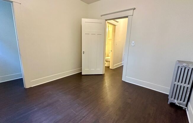 1 bed, 1 bath, 700 sqft, $1,895, Unit 204