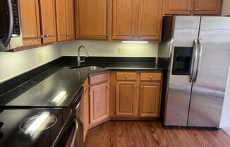 1 bed, 1 bath, 723 sqft, $1,699, Unit 5313 #4