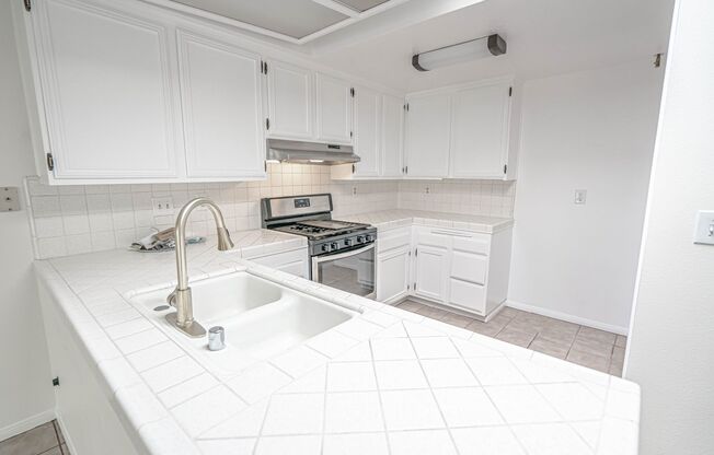 Single Story 4 Bedroom Home with a Pool for Rent in Saugus!