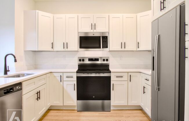 1 bed, 1 bath, 679 sqft, $1,595, Unit 301