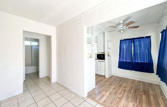 1 bed, 1 bath, 573 sqft, $1,000, Unit 6570