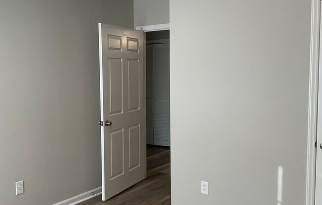 Available Now !! Two bedroom one bath apartment in Gastonia!