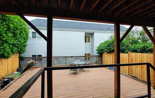 Oversized Private Patio and Parking on Queen Anne- 1 Bedroom with Office Space