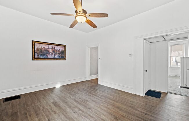 Amazing 3 bedroom home in Mt. Washington available June 1st!