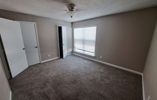 2 beds, 1 bath, 762 sqft, $1,260, Unit 3434