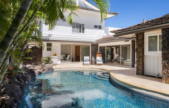 Large Fully-Furnished 6 Bedroom, 5 Bath Home With Heated Salt Water Pool and Spa on Quiet Beachside Lane Near Kailua Town. Available for 6-8 months.