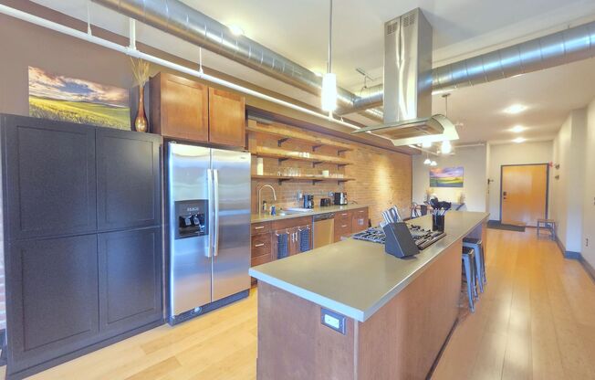 $2,050 - 1 Bed / 1 Bath Fully Furnished Condo - Half Off 1st Month's Rent - Secure Building in Downtown Spokane - Short-Term Lease Available