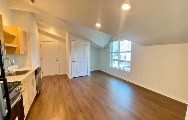 1 bed, 1 bath, 415 sqft, $2,195, Unit 5503-A