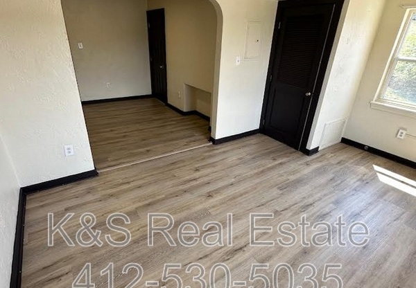 142 144 W 9 AVE