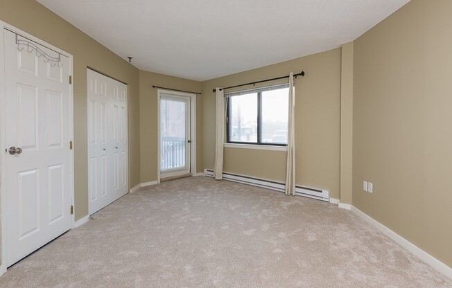1 bed, 1 bath, 702 sqft, $2,100, Unit 108