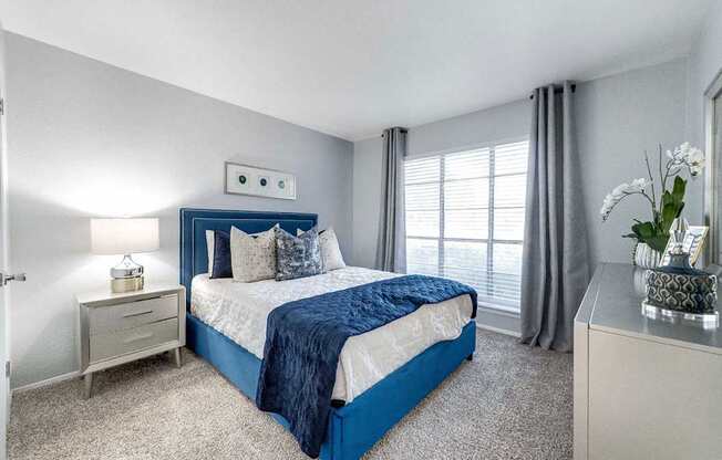 spacious bedrooms at the preserve at polo ridge apartments fl