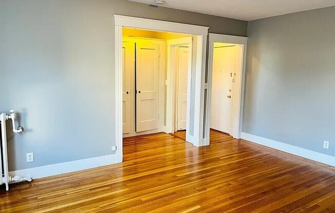 1607 COMMONWEALTH AVE