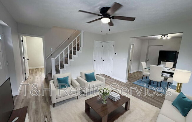 1409 S KIEL AVE