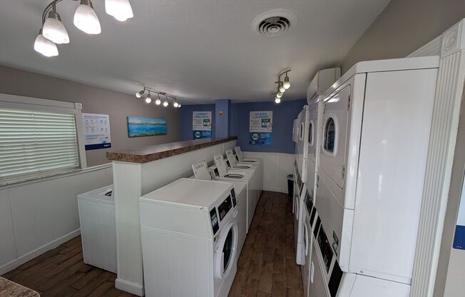 2 beds, 2 baths, $1,600, Unit # 16202