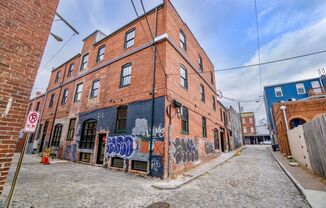 10 Walnut Alley