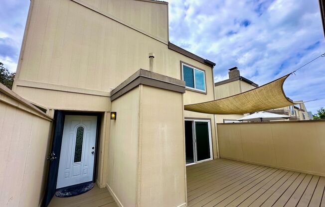 FOR RENT - AVAIL NOW Beautiful Scripps Ranch Townhome 4BR/2.5BA With Upgrades Scripps Ranch Swim & Racquet Club Incl.