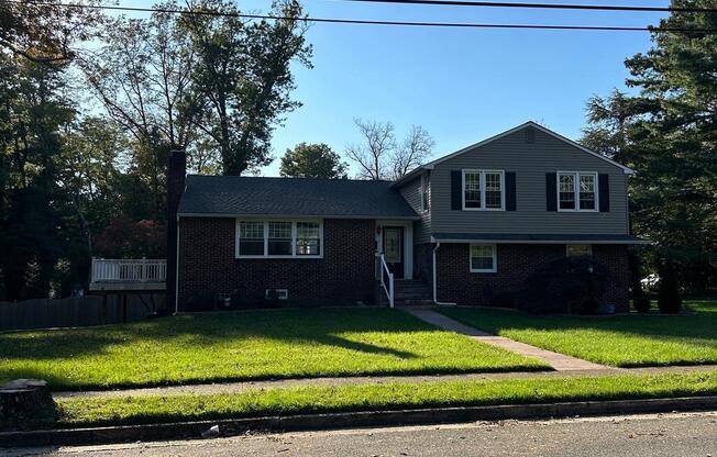 2 S SHIRLEY AVE