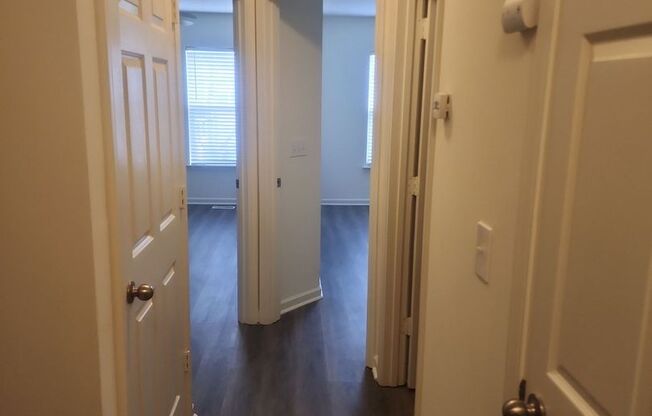 3 beds, 2.5 baths, $1,850