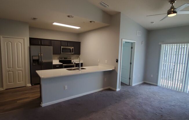 2 bedroom 2 bathroom condo for rent