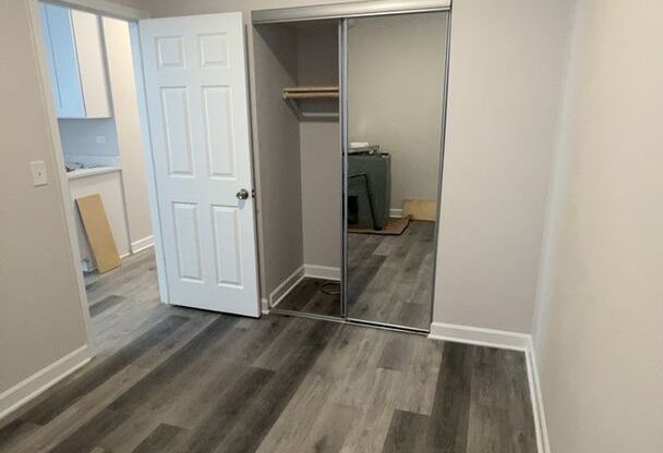 2 beds, 2 baths, $1,925, Unit 3R