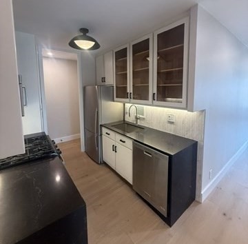65 E INDIA WAY