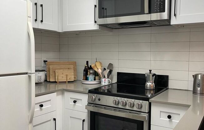 Cute West Campus Condo