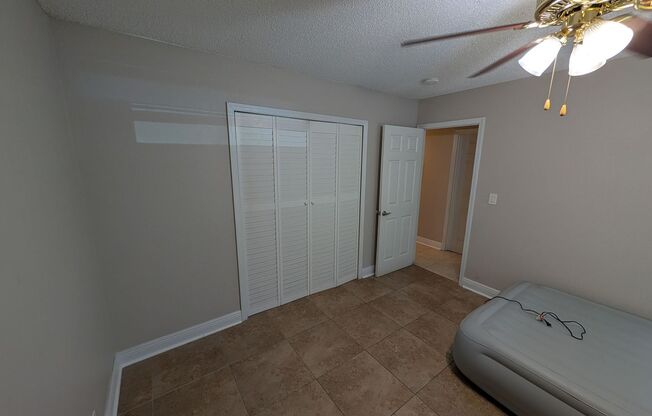 2 beds, 2 baths, $1,600, Unit # 16202