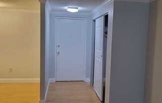 2 beds, 1 bath, 1,000 sqft, $2,350, Unit 0